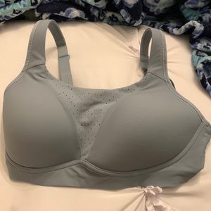 Sports bra DD 34
